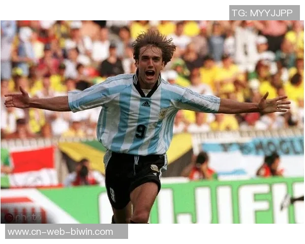 巴蒂斯图塔足球大师的传奇生涯与不朽成就探秘